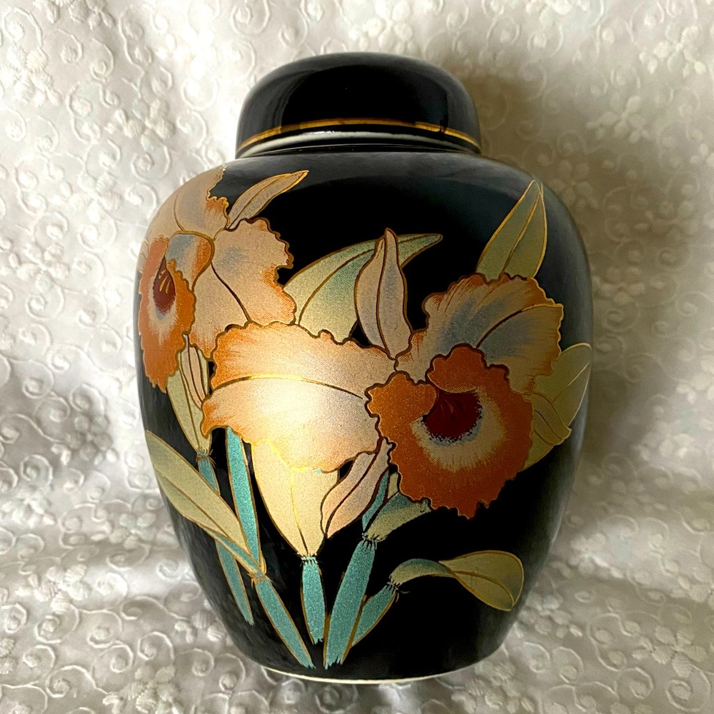 Shaddy Japanese Black Urn w/ Golden Orchid on Both Body and Lid. Mint Condition!